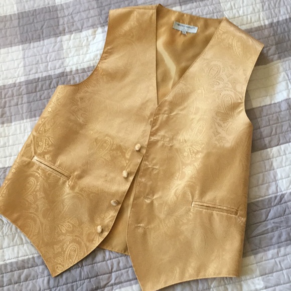 🌞 men’s gold vest